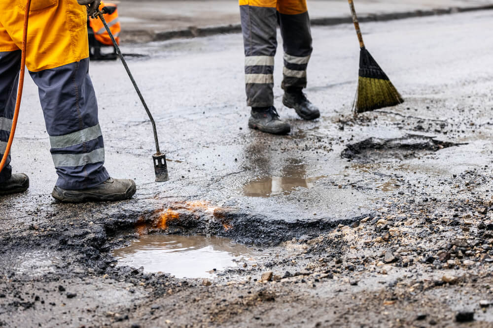 Best pothole repair service in Toronto and GTA