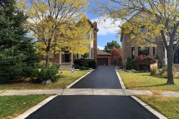 Seamless Sealcoating for a Shared Driveway