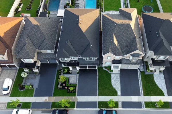 asphalt driveway sealing