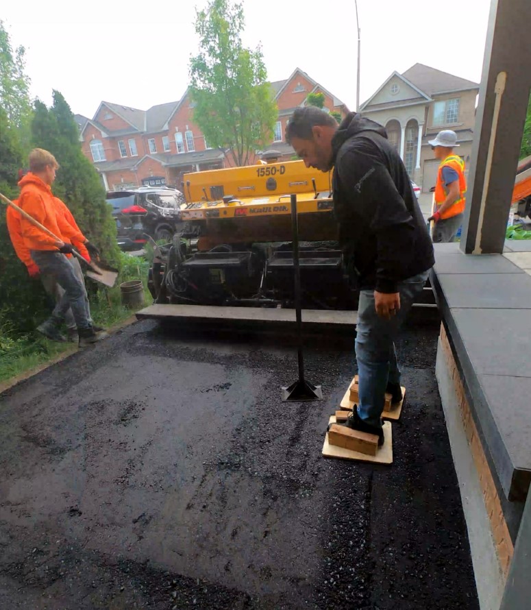 asphalt sealing asphalt paving project