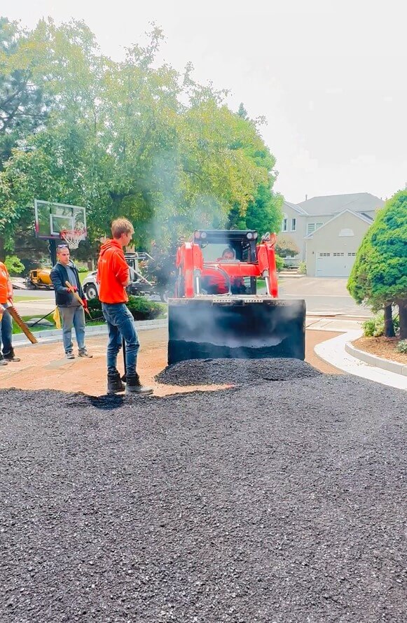 driveway asphalt repaving williamstown