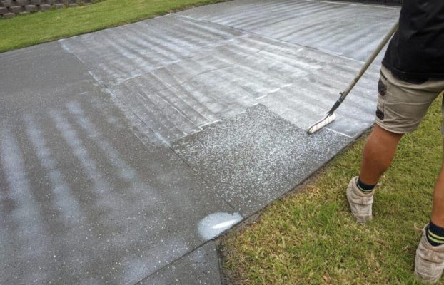 Driveway sealing maintenance