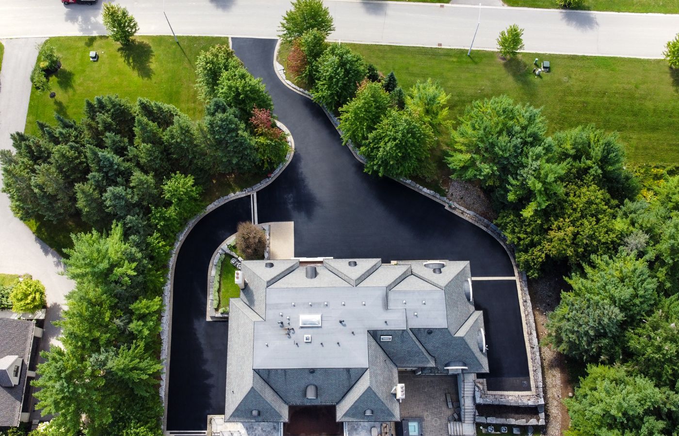 low voc sealant on residential driveway