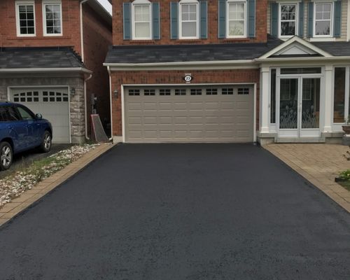 paver asphalt sprayer residential sealing driveway