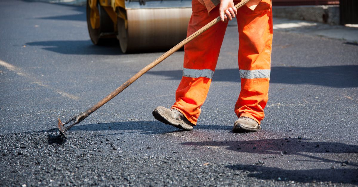 sealcoating aspahlt driveway